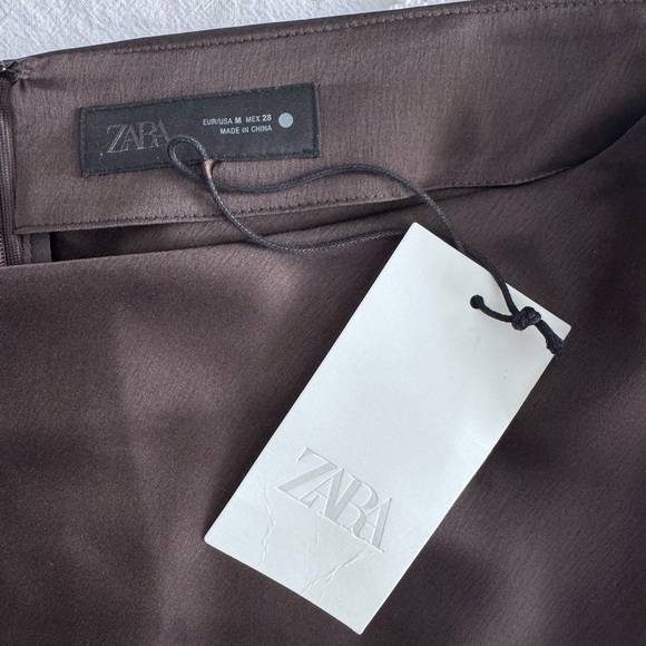 Zara Chocolate Brown Midi Skirt with Lace Hem - Picture 4 of 5